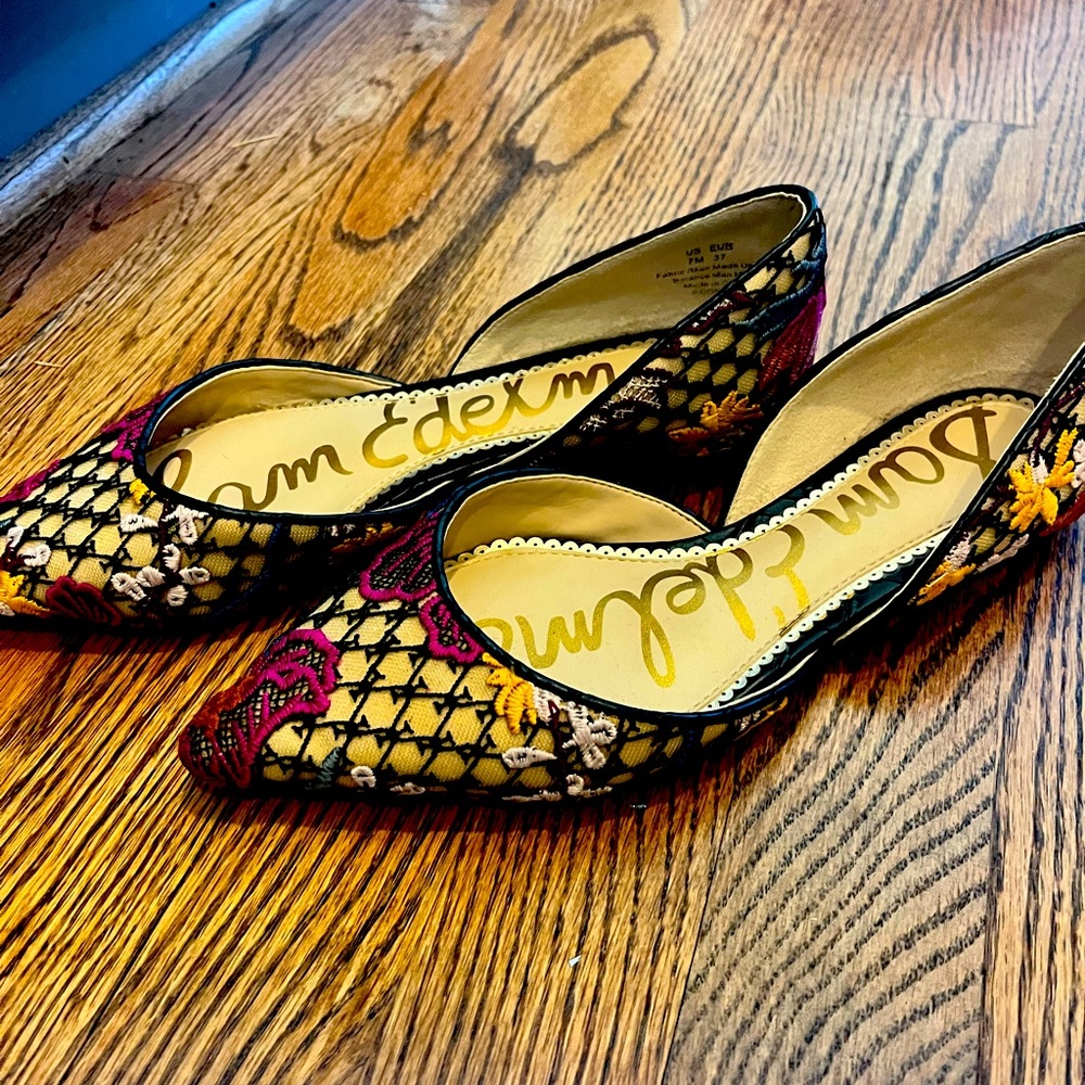 Sam Edelman flats excellent condition size 7